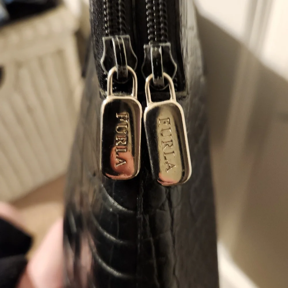 Vintage Furla black Italian leather crocodile purse - Picture 4 of 12